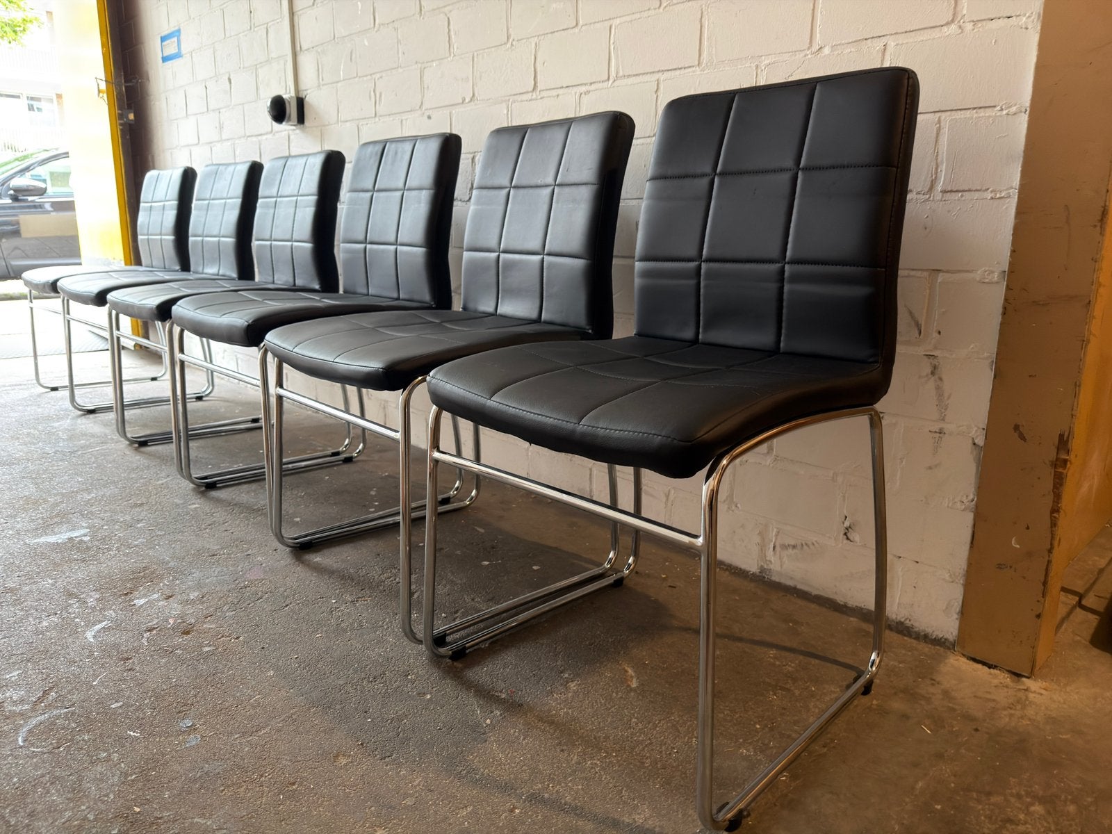 6x JYSK HAMMEL, Ophalen, Zo goed als nieuw, Zwart, Vijf, Zes of meer stoelen