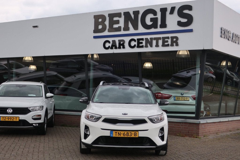 Kia Stonic 1.0 T-GDi DynamicLine 1e EIG_LED_NAVI_KEYLESS_CAM, Auto's, Kia, Voorwielaandrijving, Gebruikt, Automatische klimaatregeling