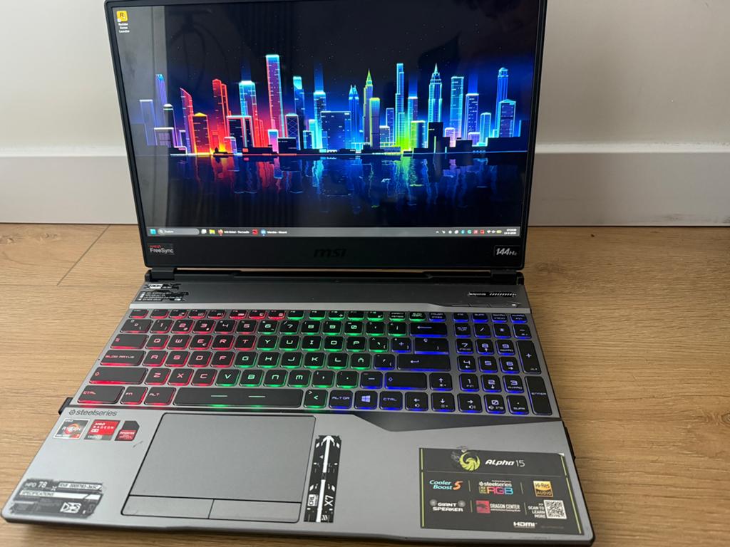 MSI gaming laptop, Computers en Software, Windows Laptops, Ophalen, Met videokaart, Zo goed als nieuw, Gaming