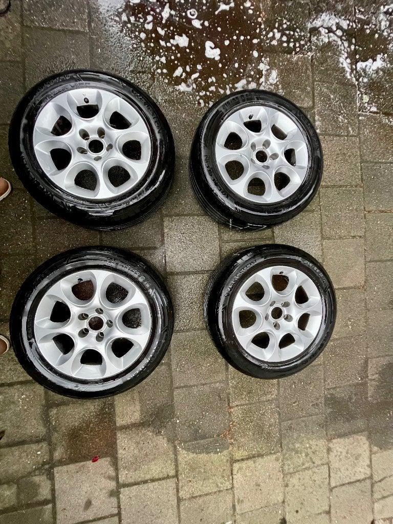 Alfa Romeo 159 / Brera / Spider velgen + banden te koop, Ophalen, 16 inch, Zomerbanden, Gebruikt