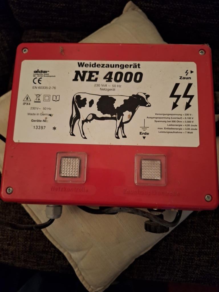 Schrikdraadkast, Dieren en Toebehoren, Pluimvee | Toebehoren, Ophalen of Verzenden, Drinken en Voederen