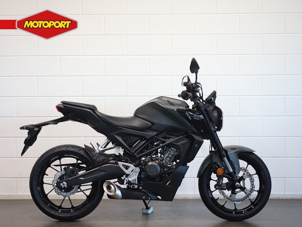 Honda CB 125 R (bj 2026), Motoren, Motoren | Honda, Bedrijf, 11 kW of minder, Honda Motor Europe Ltd Netherlands branc, Mc.benelux@honda-eu.com