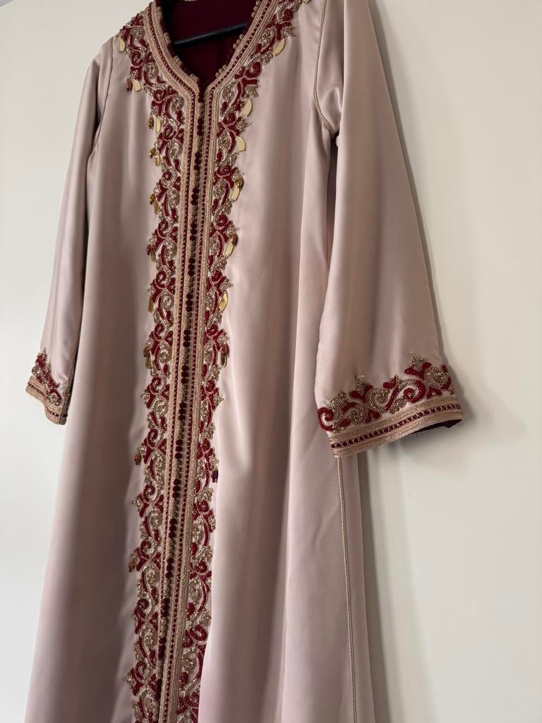 Elegante handbewerkte Caftan/ Kaftan te koop, Ophalen of Verzenden, Zo goed als nieuw, Maat 36 (S), Overige typen