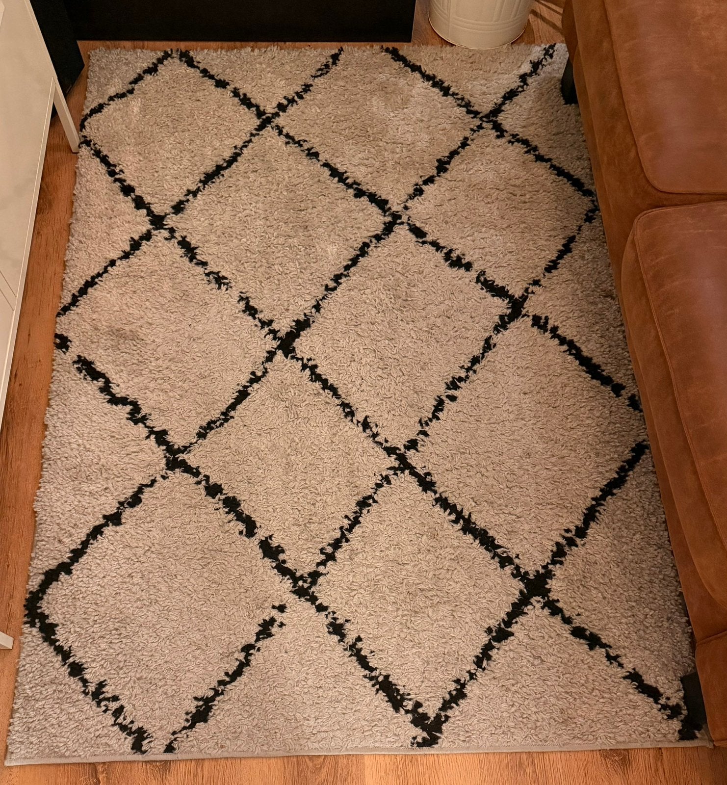 Volero Zwart wit vloerkleed met ruitpatroon, Ophalen, Gebruikt, 200 cm of meer, Rechthoekig