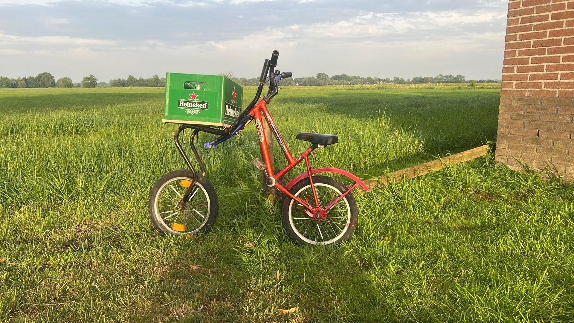 Een kinder race fiets, Fietsen en Brommers, Ophalen, Zo goed als nieuw
