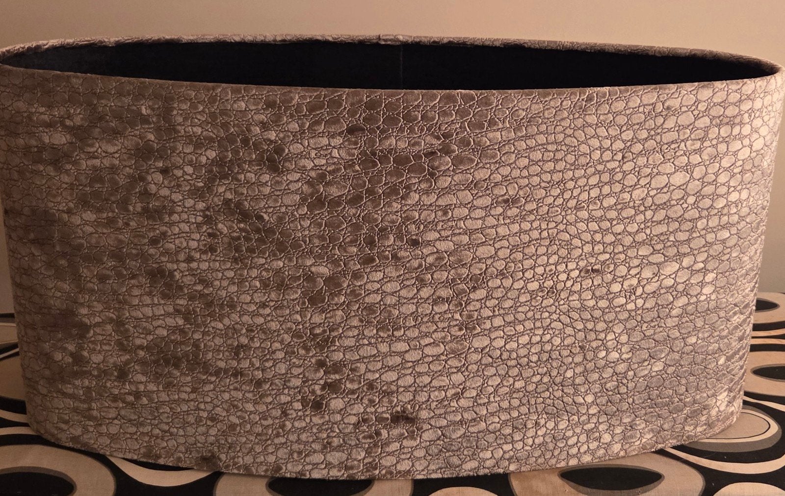 Mooie groote ovaale croco velvet lampekap, Huis en Inrichting, Lampen | Lampenkappen, Ophalen, Zo goed als nieuw, Rechthoekig