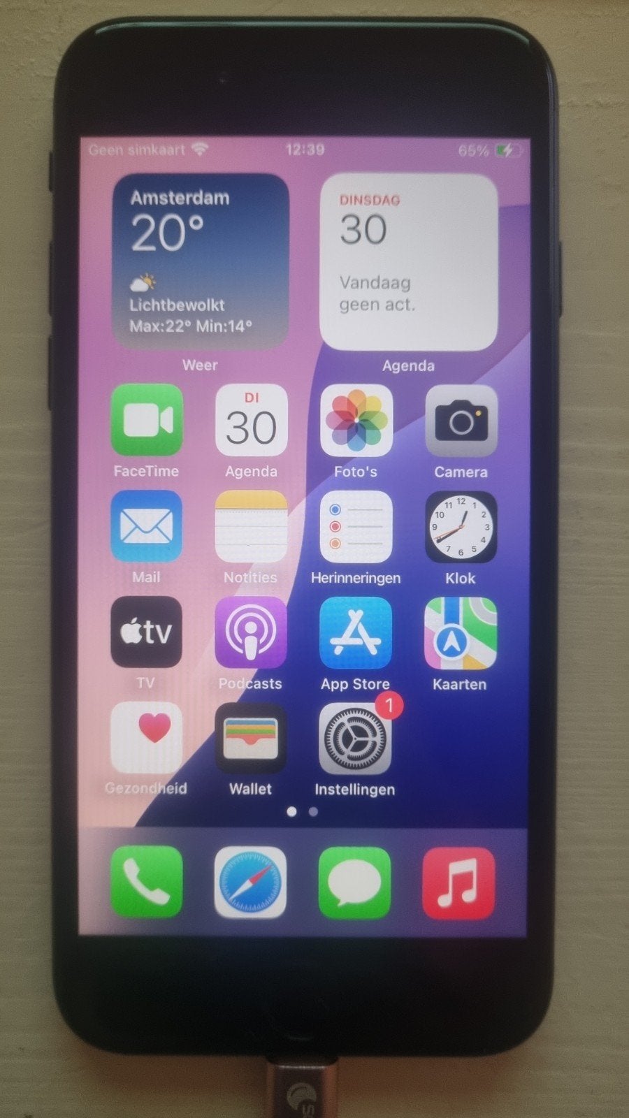 Apple iPhone SE (2020) 64GB, Telecommunicatie, Mobiele telefoons | Apple iPhone, Gebruikt, 64 GB, iPhone SE (2020), Zwart, Ophalen of Verzenden