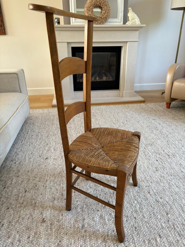 Bidstoeltje antiek, in perfecte staat, Antiek en Kunst, Antiek | Meubels | Stoelen en Banken, Ophalen