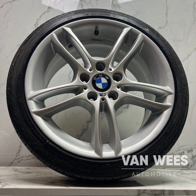 Bmw 1 2 Serie E81 E87 E88 F20+ 225/40/18 INCH STYLING 261 M, Gebruikt, -, -, Banden en Velgen