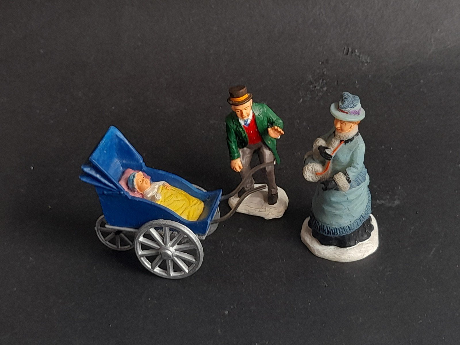 lemax kerst figuren e30 kerstdorp kersthuisjes, Diversen, Verzenden, Gebruikt