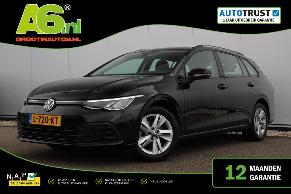 Volkswagen Golf Variant 1.0 TSI Life 110PK Trekhaak Navigati, Auto's, Stof, Euro 6, Met garantie (alle), Zwart