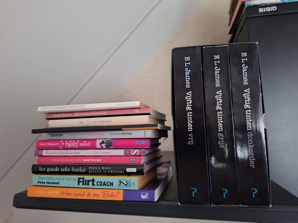 50 tinten grijs trilogie in box + overige boeken, Boeken, Ophalen of Verzenden, Zo goed als nieuw, E L James