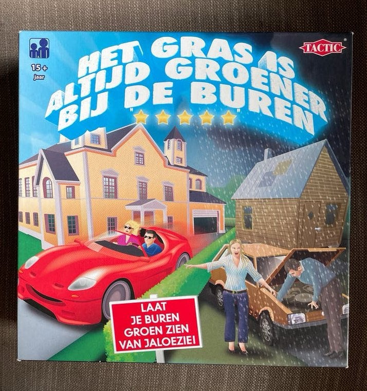 Het Gras is Altijd Groener bij de Buren - Tactic Bordspel, Drie of vier spelers, Ophalen of Verzenden, Zo goed als nieuw