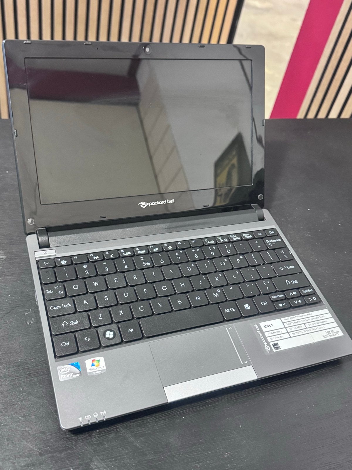 Packard Bell dot s Netbook - Intel Atom N450, 1GB RAM, 250GB, Computers en Software, Gebruikt, HDD, Minder dan 4 GB, Qwerty