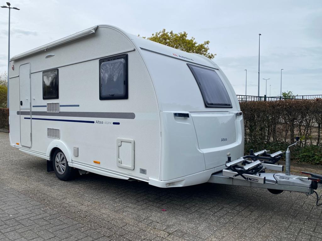 Nette ADRIA 432PX Mover, luifel/voortent. Recent onderhoud, Caravans en Kamperen, Rondzit, Lengtebed, Particulier, 5 tot 6 meter