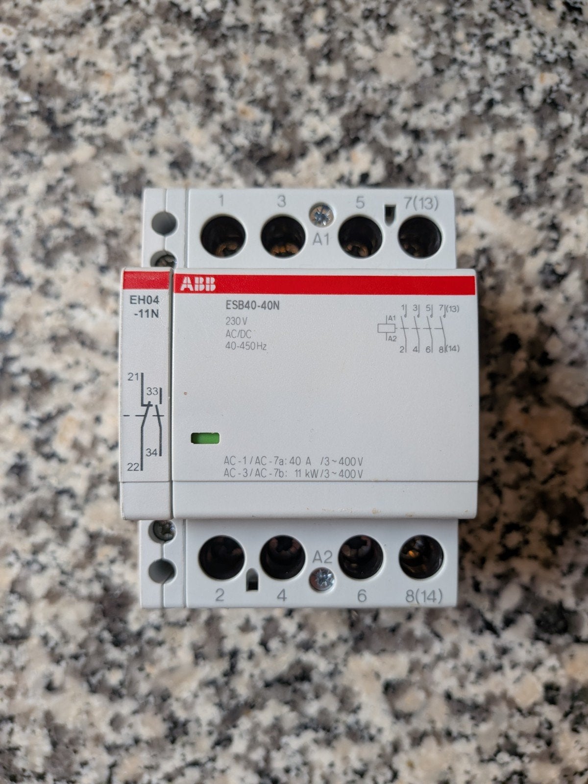 ABB ESB40-40N Magneetschakelaar met EH04-11N hulpcontact, Ophalen of Verzenden, Zo goed als nieuw, ABB, Relais