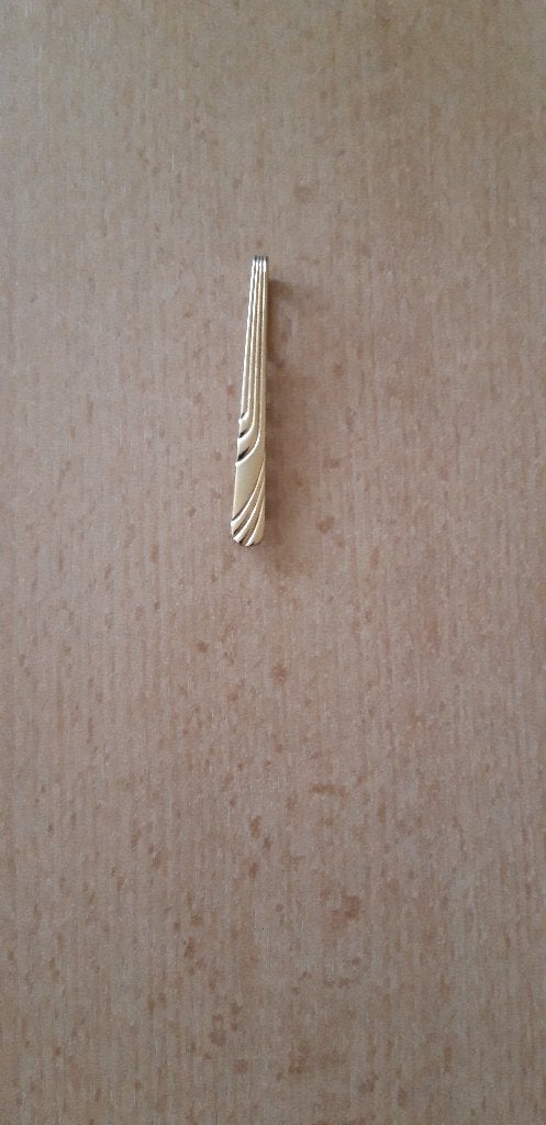 Mooie goudkleurige dasspeld van 6 cm, Ophalen of Verzenden, Zo goed als nieuw