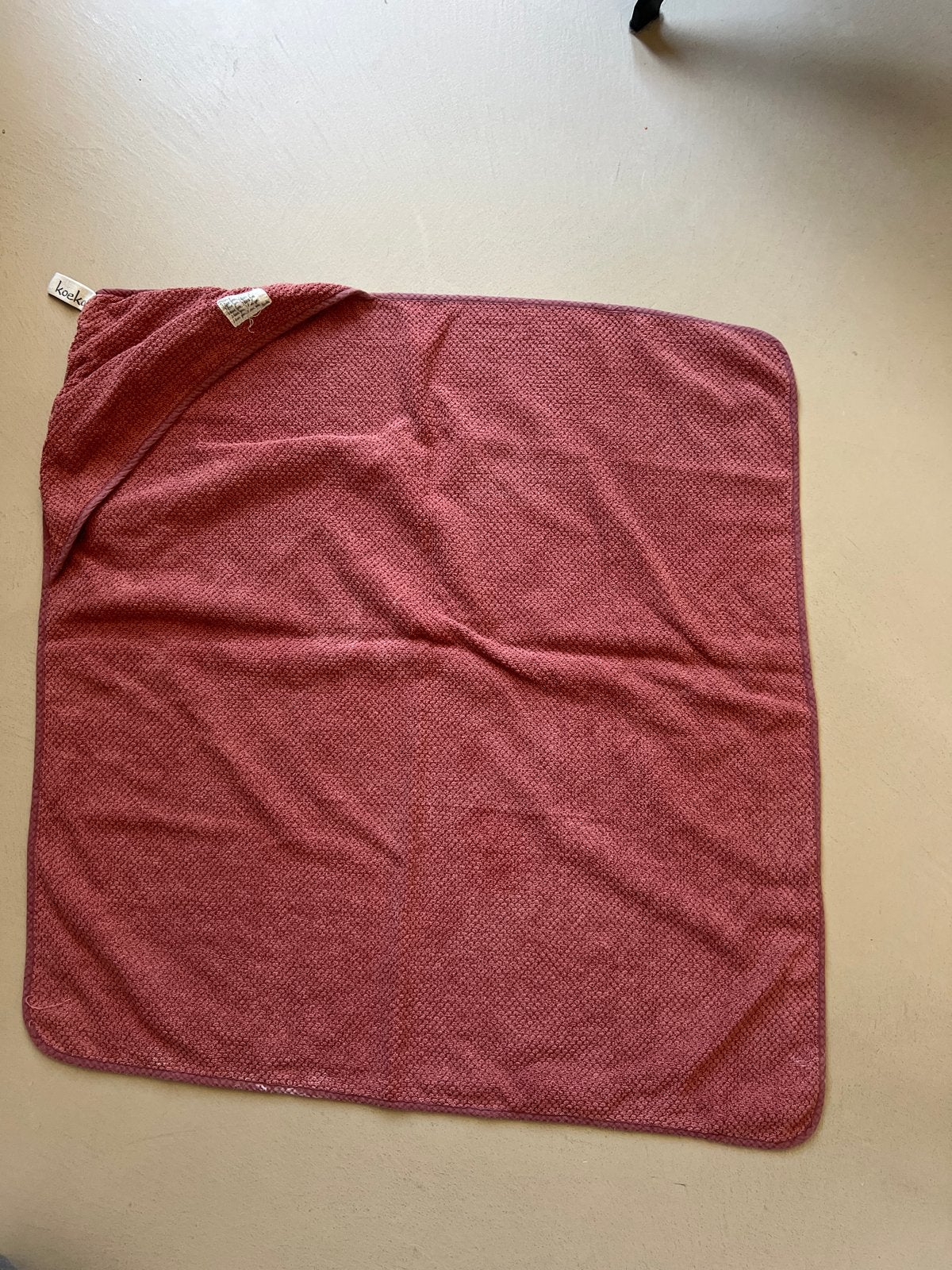 Koeka badcape rood, Ophalen of Verzenden, Zo goed als nieuw, Overige typen, Overige merken