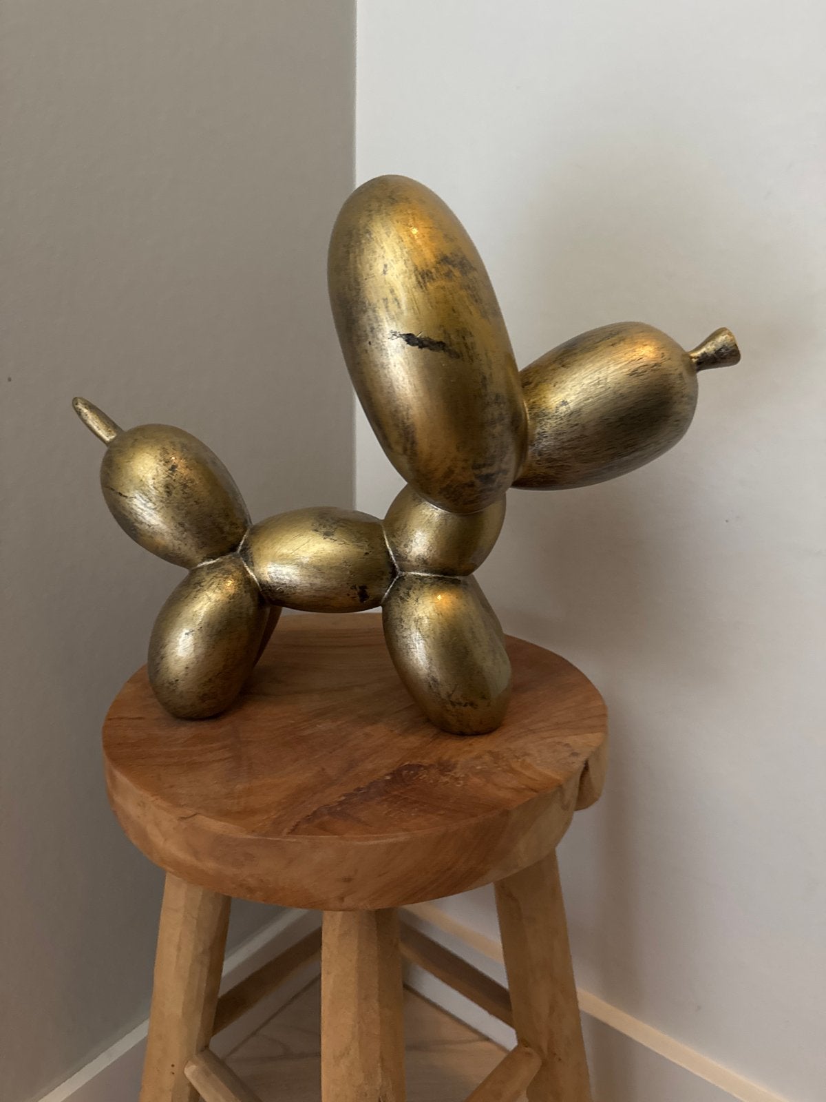 Gouden Ballon Hond Sculptuur - Modern Design, Antiek en Kunst, Ophalen, 20 - 50 cm, Beeld, Europa