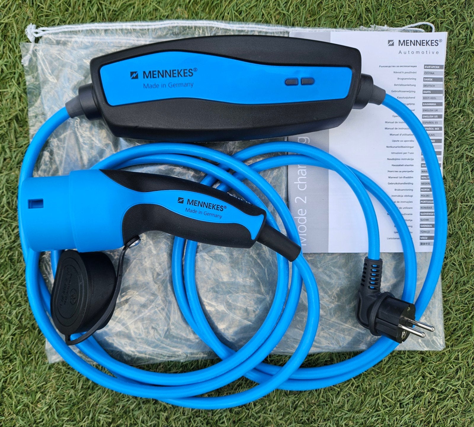 Mennekes thuislader PHEV EV charger laadkabel 13A 4 mtr, Auto diversen, Ophalen of Verzenden