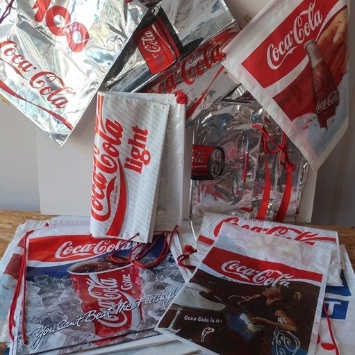 Coca Cola tassen plastic verzameling 1 partij PARTIJ PRIJS, Ophalen of Verzenden, Gebruikt, Gebruiksvoorwerp