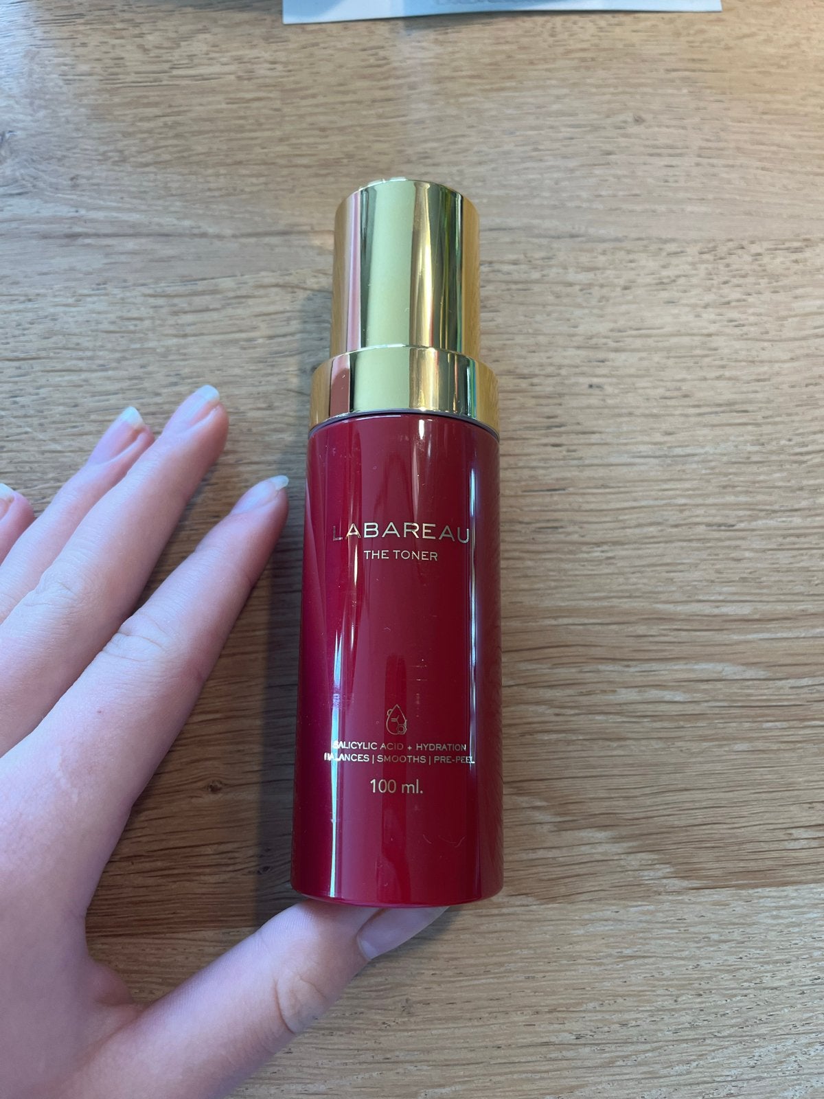 LABAREAU The Toner - Hydraterende en exfoliërende toner, Ophalen of Verzenden, Zo goed als nieuw, Gehele gezicht, Verzorging