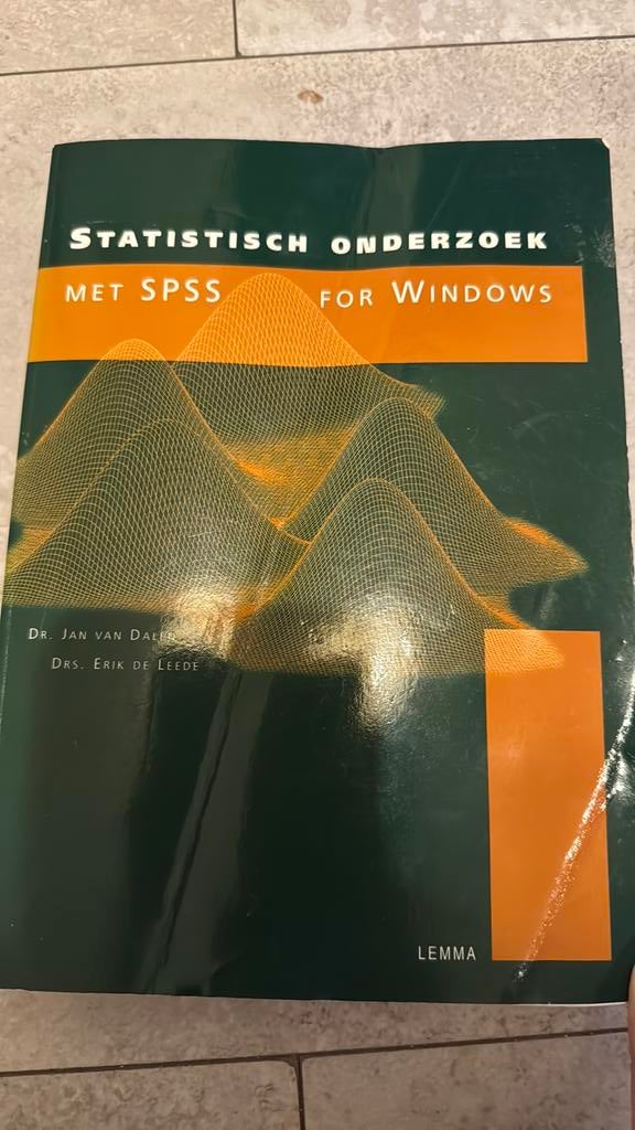 Studieboek, Ophalen of Verzenden, Zo goed als nieuw