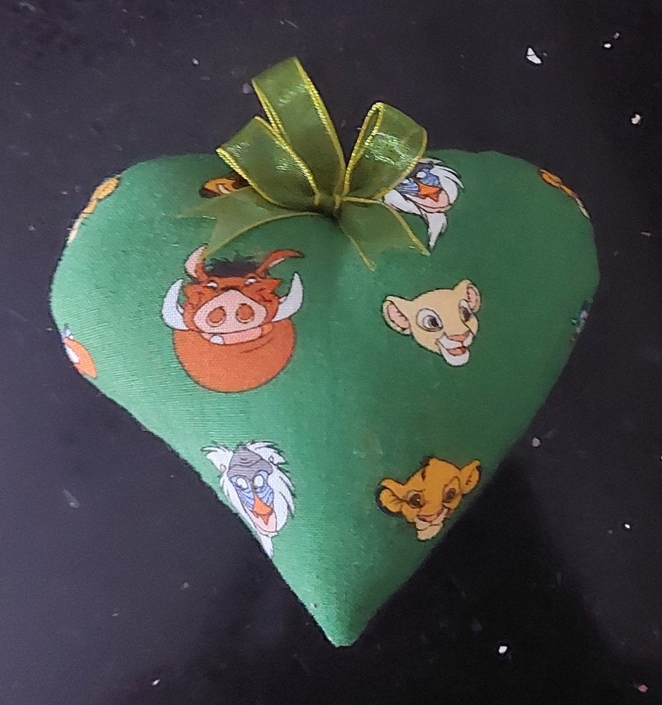 nieuw-Lion King hartje/kasthanger warm groen 2 stuks, Ophalen of Verzenden, Nieuw, Handgemaakt, Wanddecoratie