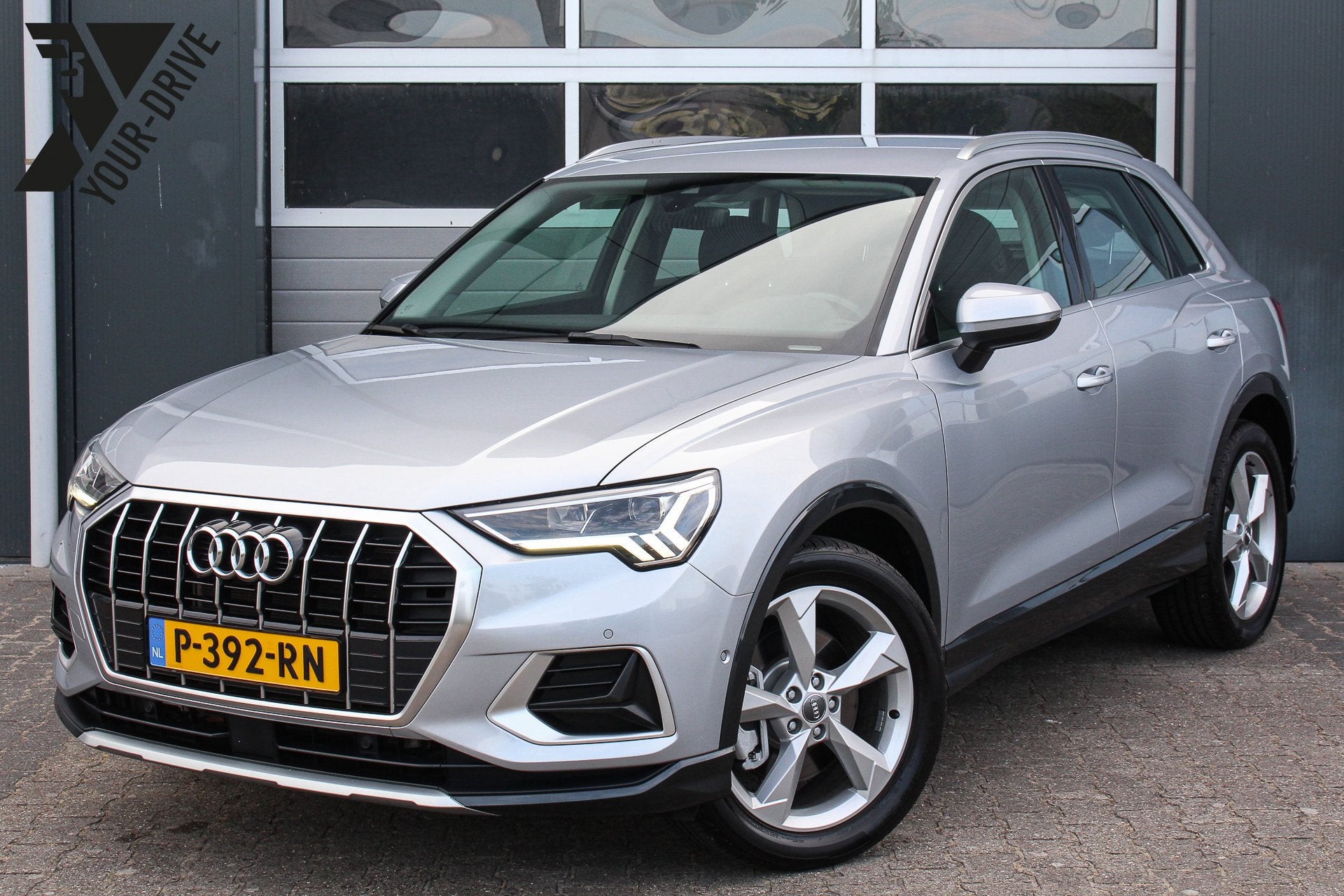 Audi Q3 40 TFSI Quattro 190PK | ACC | Trekhaak 2100kg | Lede, Auto's, Automaat, Gebruikt, 14 km/l, Bedrijf