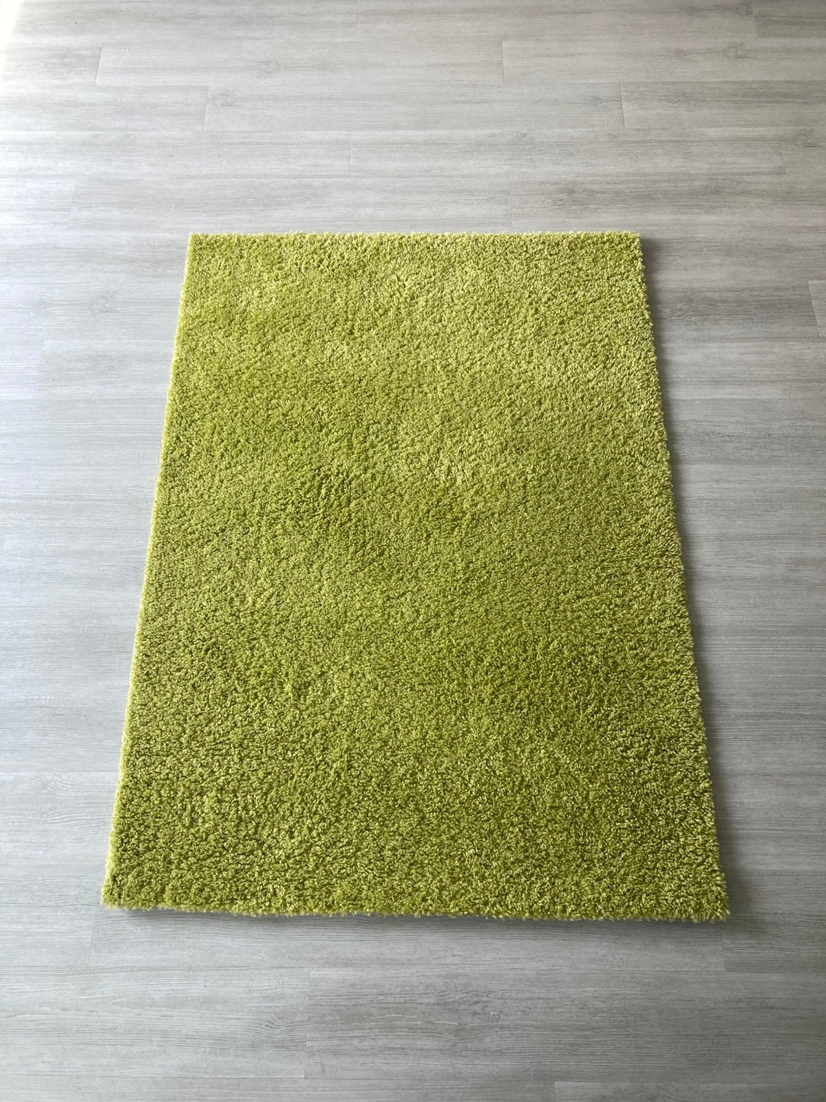 Vloerkleed 170x120, Ophalen, Zo goed als nieuw, Kleed of Kussen
