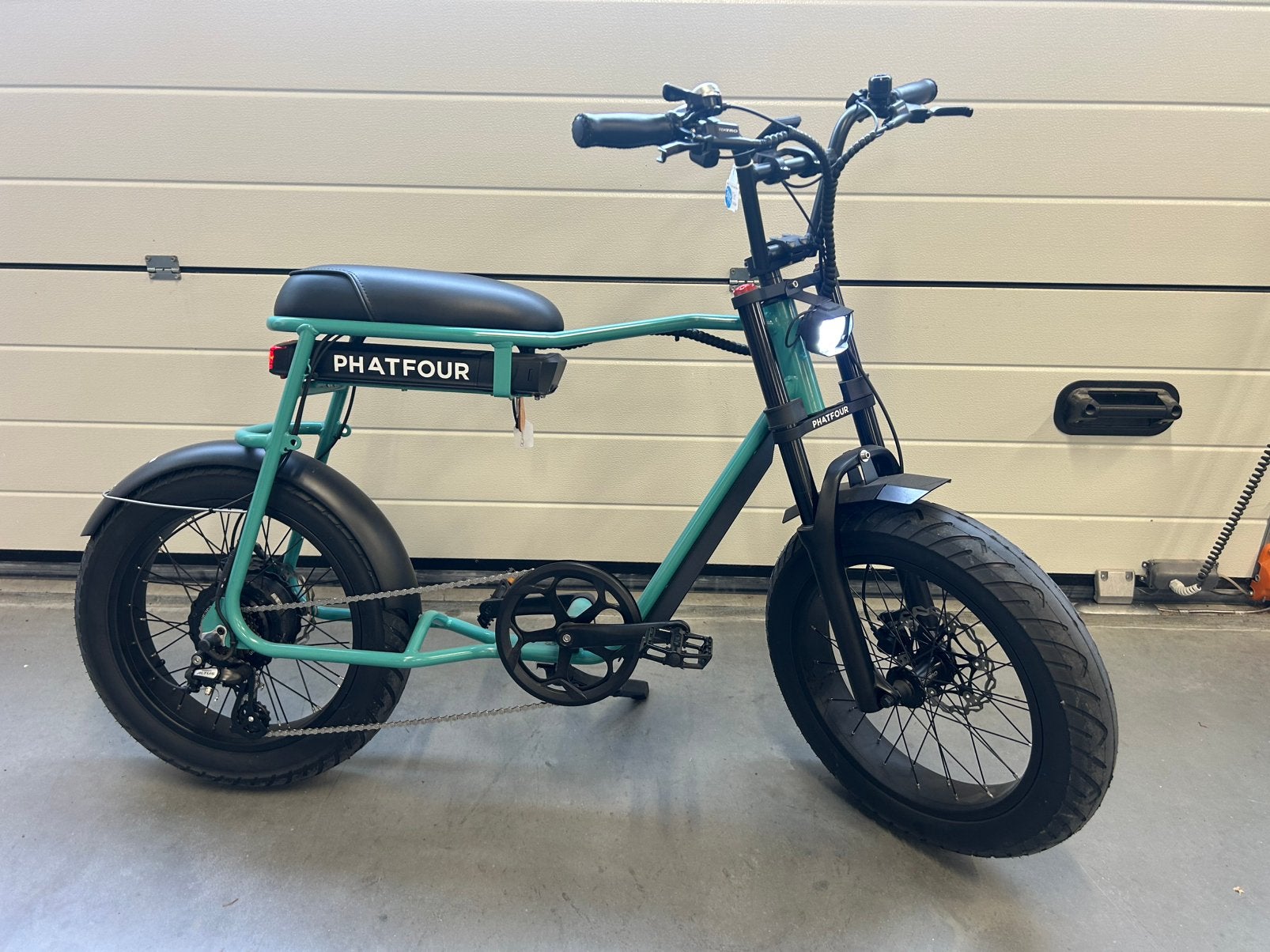 Phatfour FLS NIEUW!!, Fietsen en Brommers, Elektrische fietsen, Nieuw, 47 tot 51 cm, 50 km per accu of meer, Ophalen