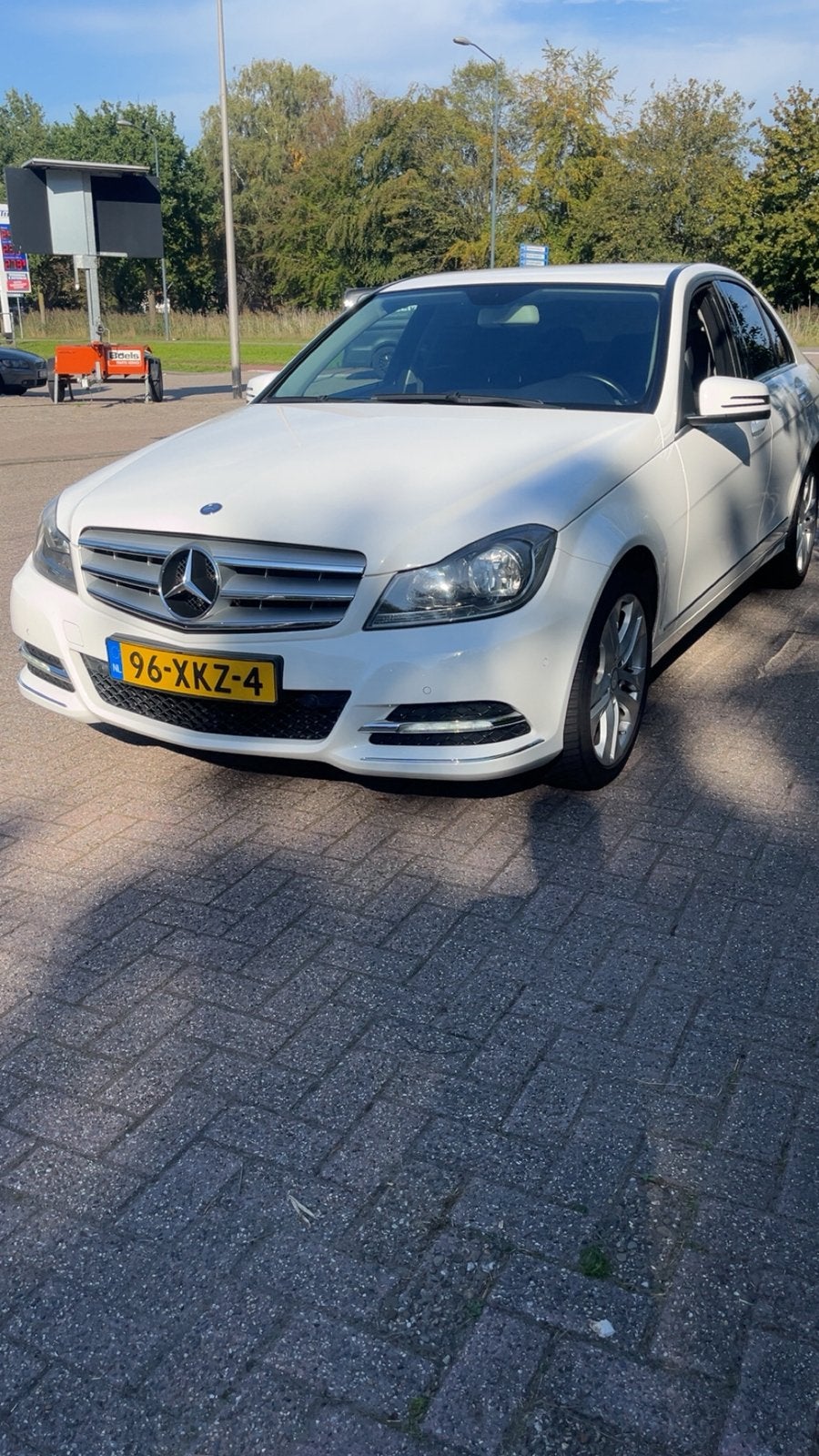Mercedes-Benz C-Klasse 1.6 C180 Kompr. Sedan AUT 2012 Wit, Achterwielaandrijving, 1800 kg, Wit, 75 €/maand