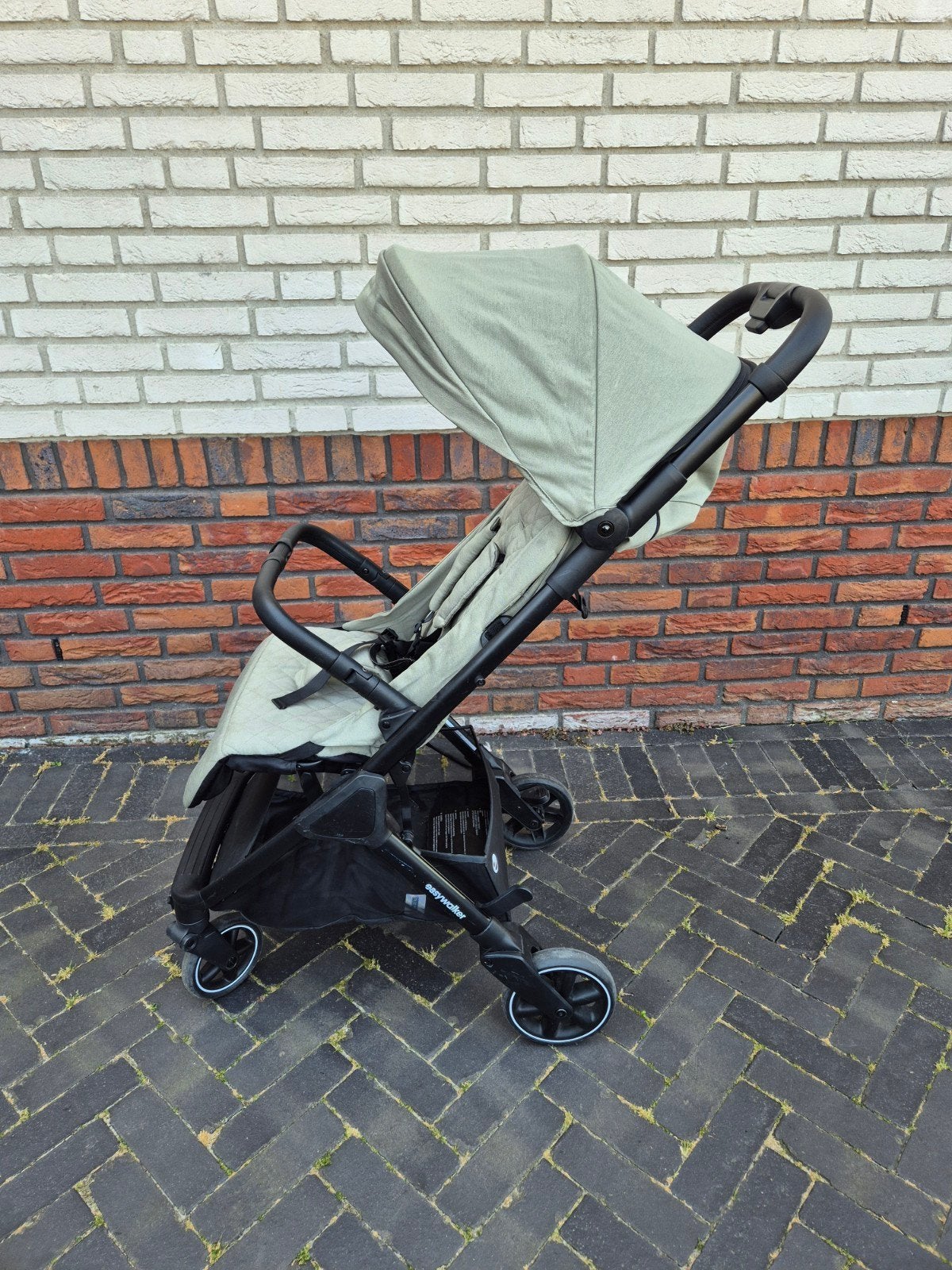 Easywalker Jackey Buggy - Compact en Lichtgewicht, Ophalen