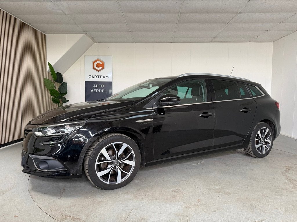 Renault Mégane Estate 1.2 TCe Bose Airco, Navigatie, Trekha, Auto's, Renault, Voorwielaandrijving, 4 cilinders, Leder en Stof