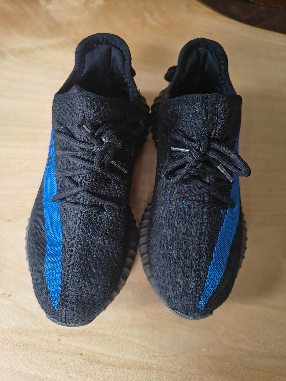 Yeezy Boost 350 V2 'Dazzling Blue' - Maat 39, Zwart, Ophalen of Verzenden, Sneakers of Gympen, Adidas Yeezy