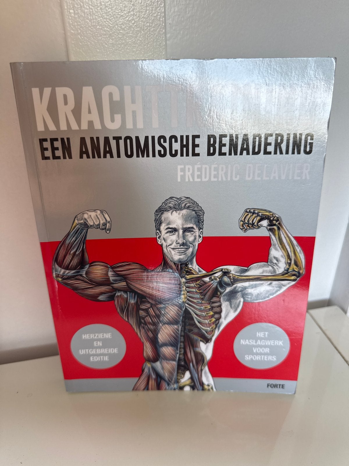 Krachtraining: Een Anatomische Benadering - Frédéric Delavie, Boeken, Ophalen of Verzenden, Zo goed als nieuw, Fitness