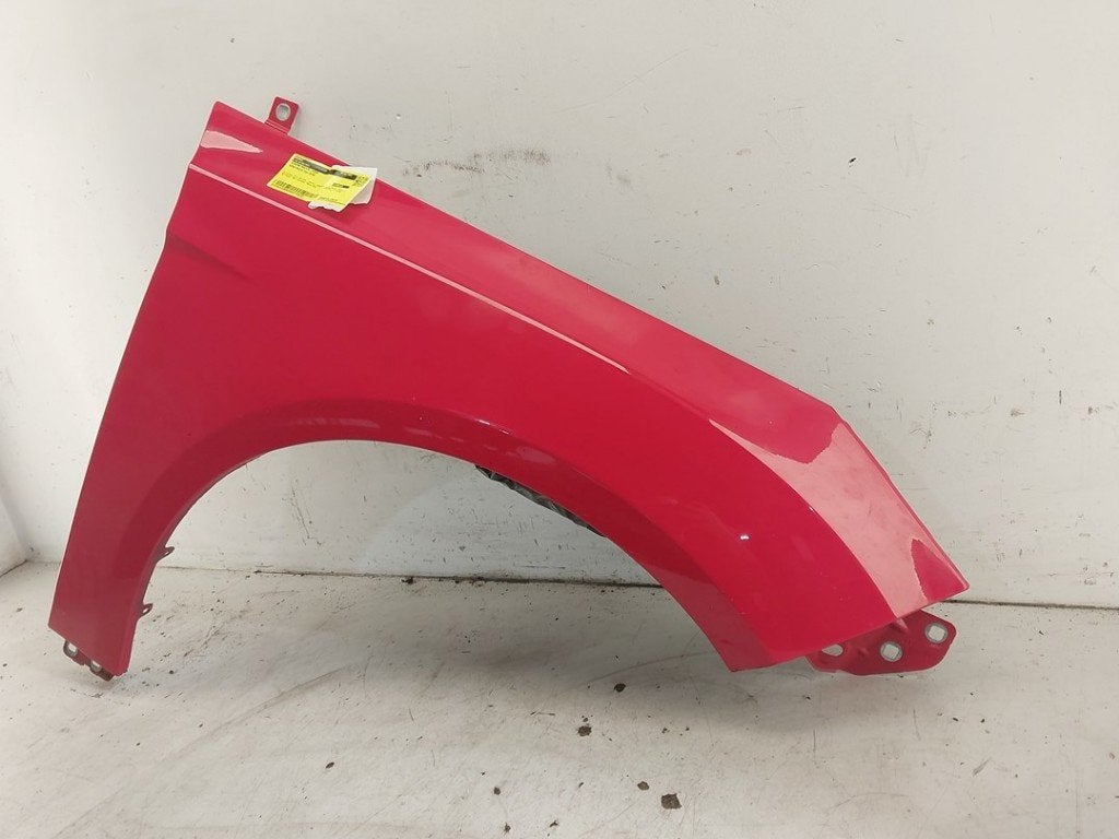 Spatbord Rechts Voor Ford Focus 3 (2012-02/2018-05) 2171302, Auto-onderdelen, Gebruikt, Henry-Ford-Straße  1, Köln 50735, , Duitsland