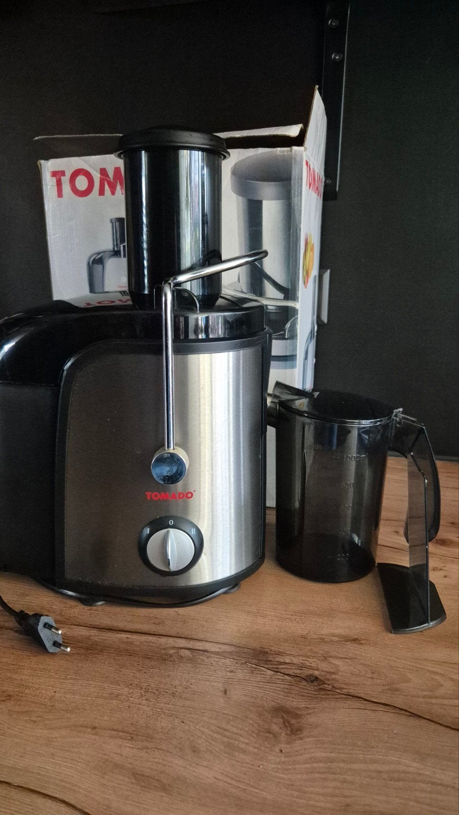 Tomado sapcentrifuge - Gebruikt, prima staat, Minder dan 1 liter, Ophalen of Verzenden, Gebruikt, 2 snelheden