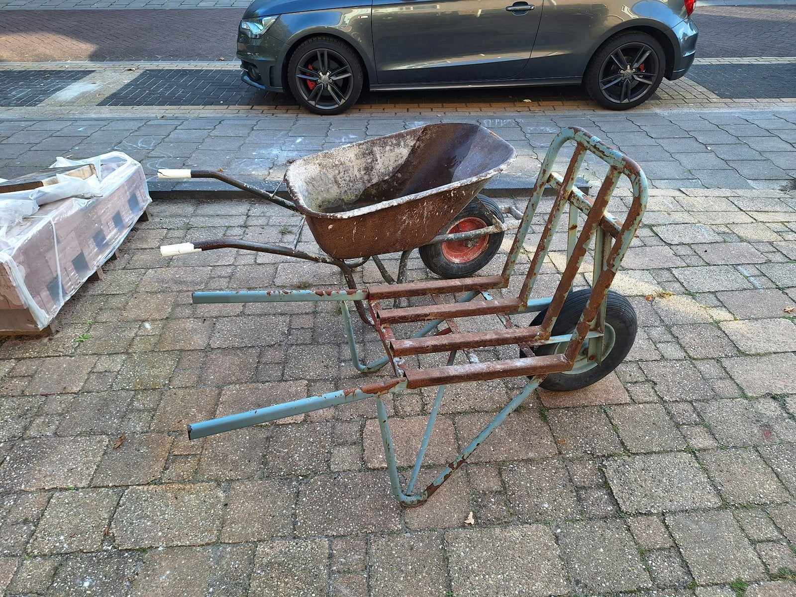Matador kruiwagens: zand- en steenkruiwagen, Ophalen, Gebruikt, Handmatig, Eenwielig