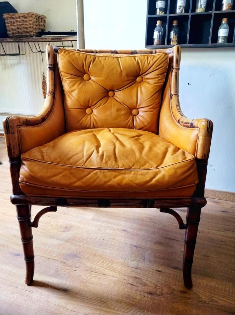 Vintage Barrel Back chair  Giorgetti Stijl, Huis en Inrichting, Minder dan 50 cm, Gebruikt, Leer, Ophalen