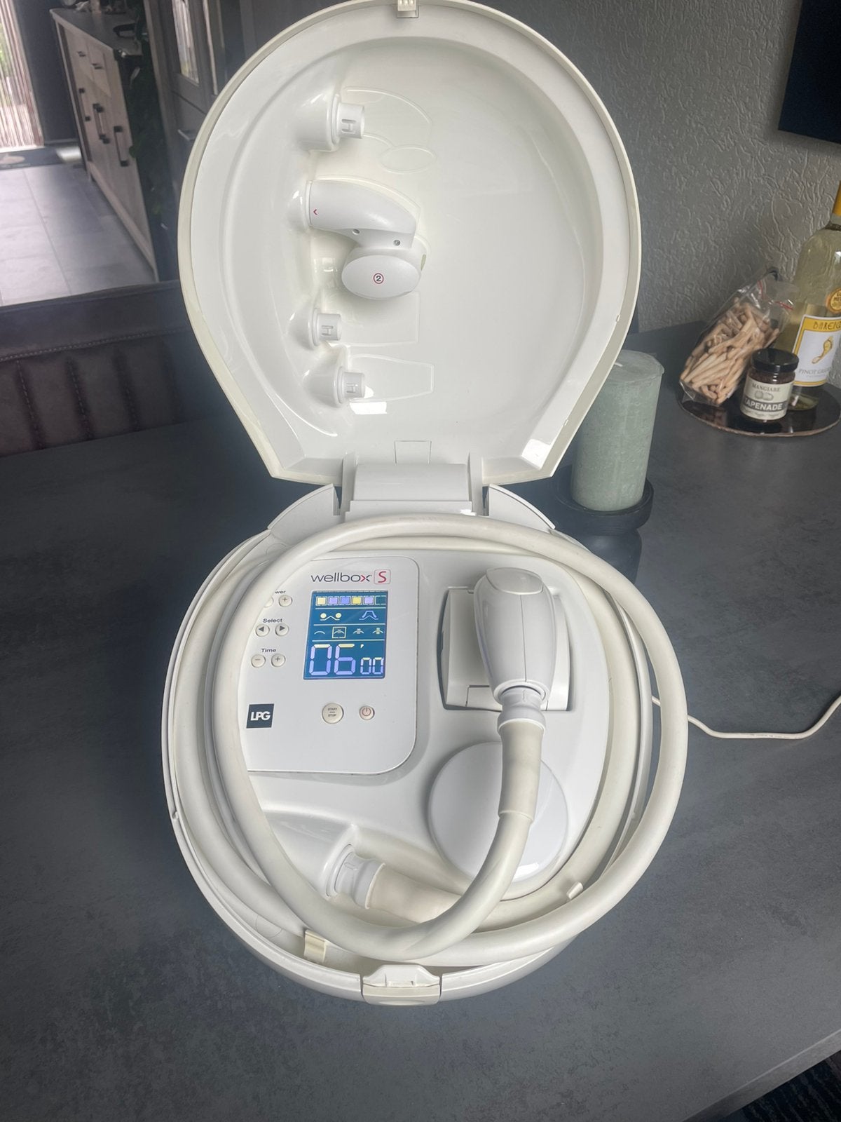 LPG Wellbox- Huidverbetering en lichaamsverzorging, Ophalen, Zo goed als nieuw, Overige typen