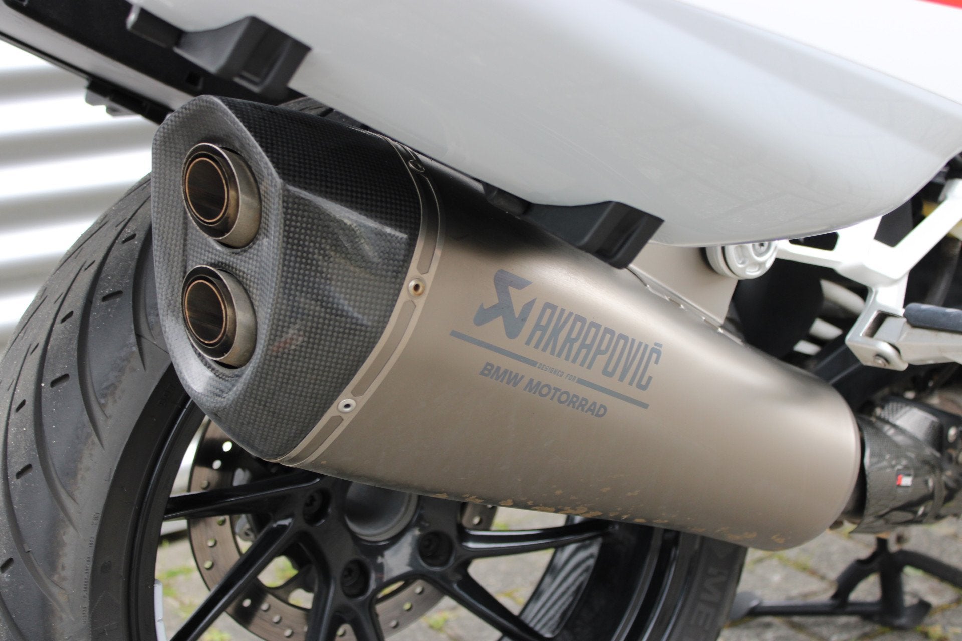 BMW R 1250 RS |Akrapovic |Zijkoffers (bj 2024), Motoren, Verkoop.motorrad@oostland-enschede.nl, 1254 cc, Handvatverwarming, Spaansland 10
7543BG  ENSCHEDE, NL