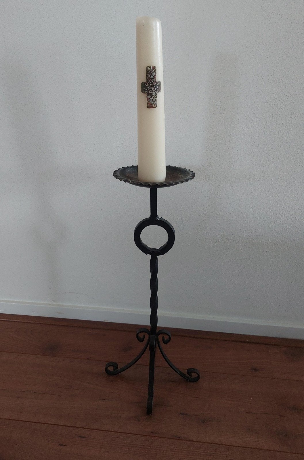Oude grote Kandelaar metaal 50 cm hoog, Antiek en Kunst, Ophalen of Verzenden, Overige materialen