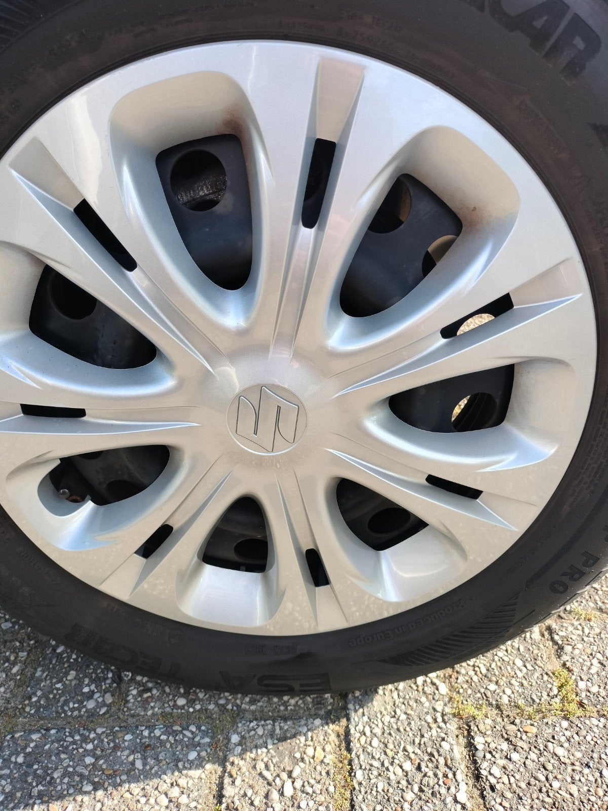 Suzuki wieldoppen 16 inch, Ophalen of Verzenden, Gebruikt