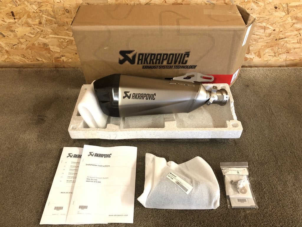Akrapovic uitlaat KTM 1390 Superduke Super Duke R Evo 24-25, Verzenden, KTM, Stallhofnerstraße 3, Betriebsgebiet Süd, Mattighofen, Oberösterreich, 5230, AT