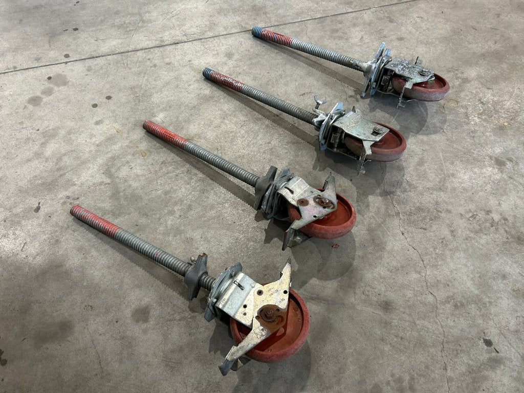 Layher steiger wiel/rolsteiger wielen set van 4ST gebruikt, Ophalen, Gebruikt, Rolsteiger of Kamersteiger, 5 meter of hoger