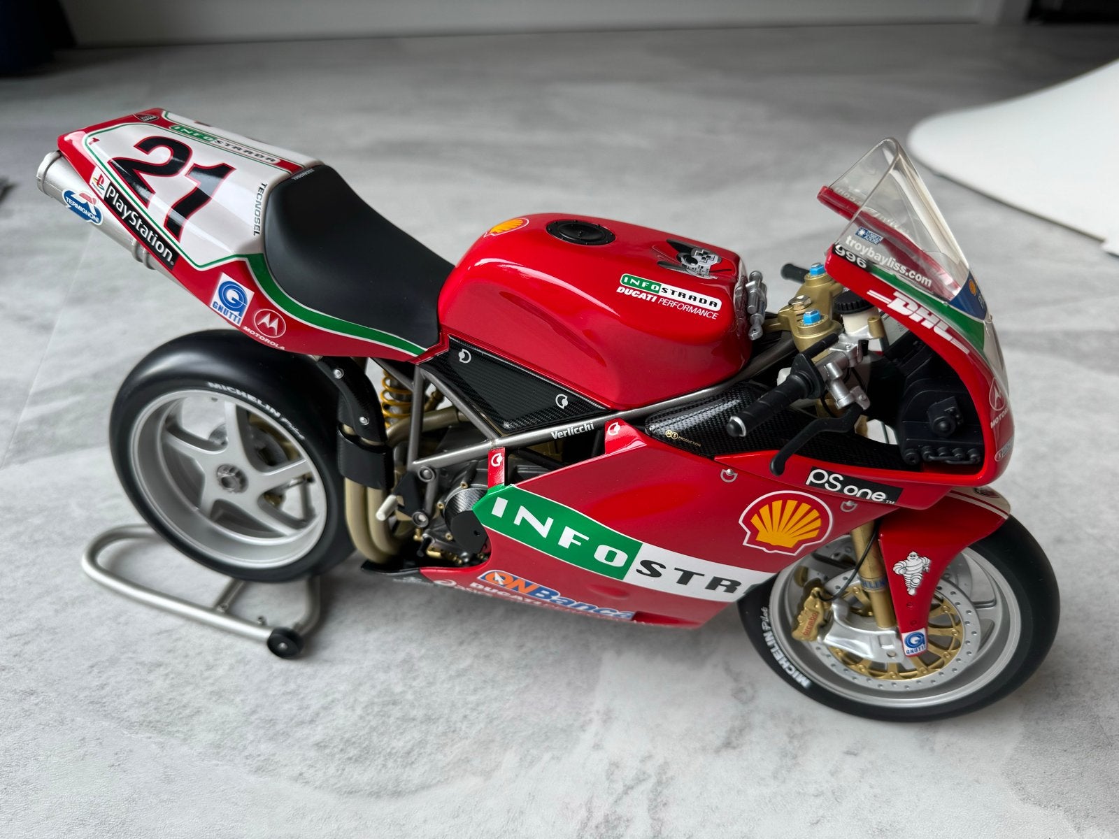 Zeldzaam Minichamps Ducati 996R Troy Bayliss WSB 2001 1:6, Ophalen of Verzenden, Nieuw
