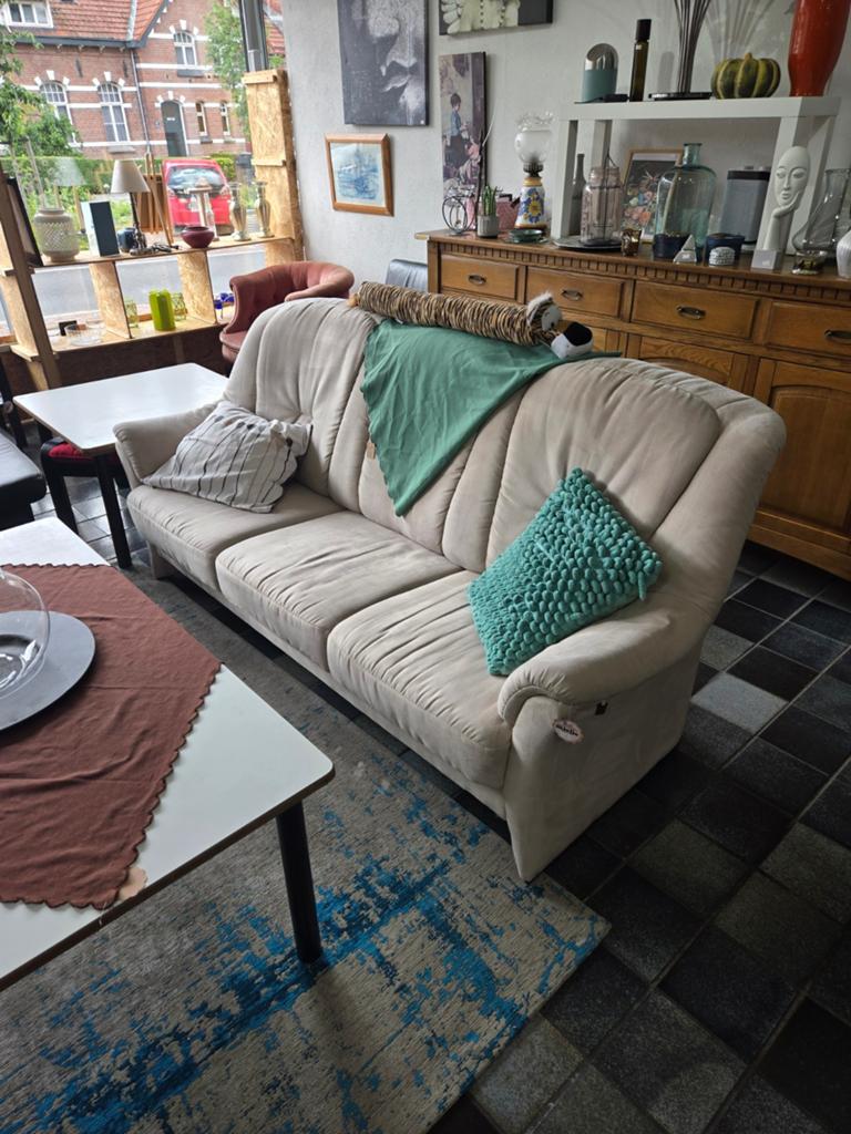Comfortabele 3-zitsbank in beige stof, Gebruikt, Driepersoons, 75 tot 100 cm, Ophalen of Verzenden