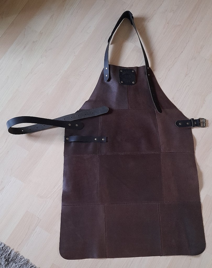 NIEUWE LEREN BARBECUE SCHORT MET VERSTELBARE RIEMPJES, Ophalen of Verzenden, Nieuw