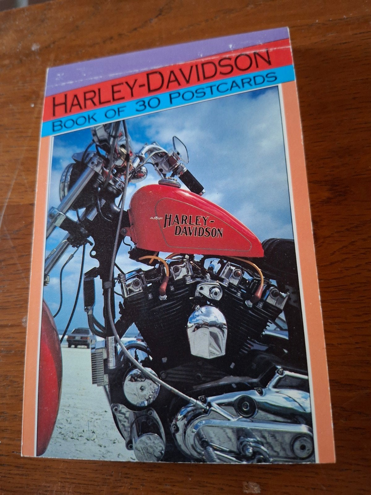 Harley-Davidson. Boekje met 30 postkaarten, Ophalen of Verzenden